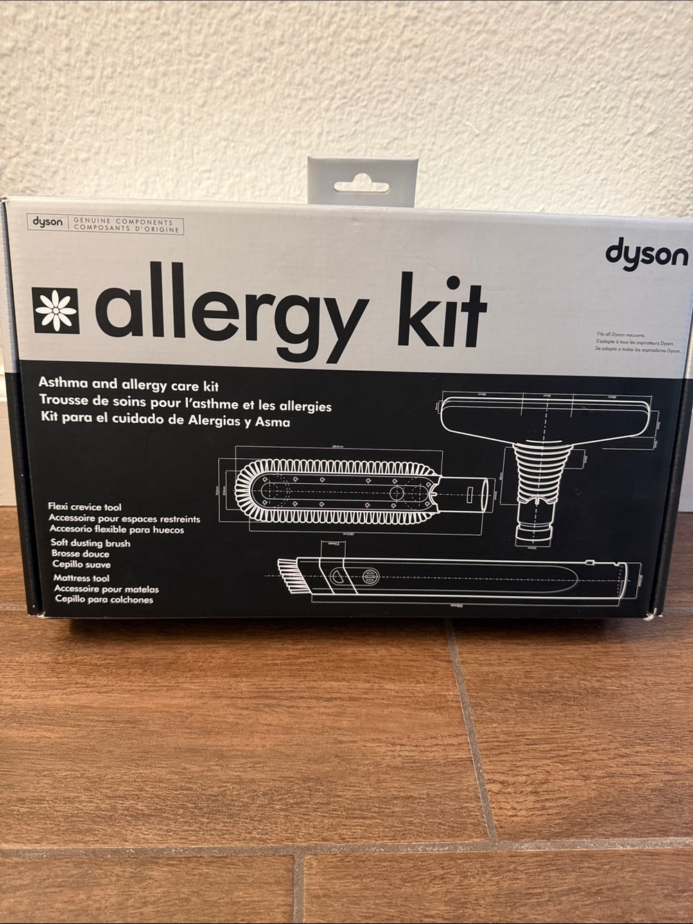 Dyson Allergy Kit - Black and White
